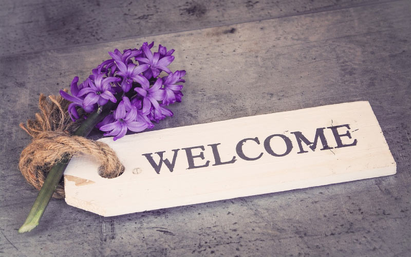 welcome sign with flowers for smithfield, va dentist